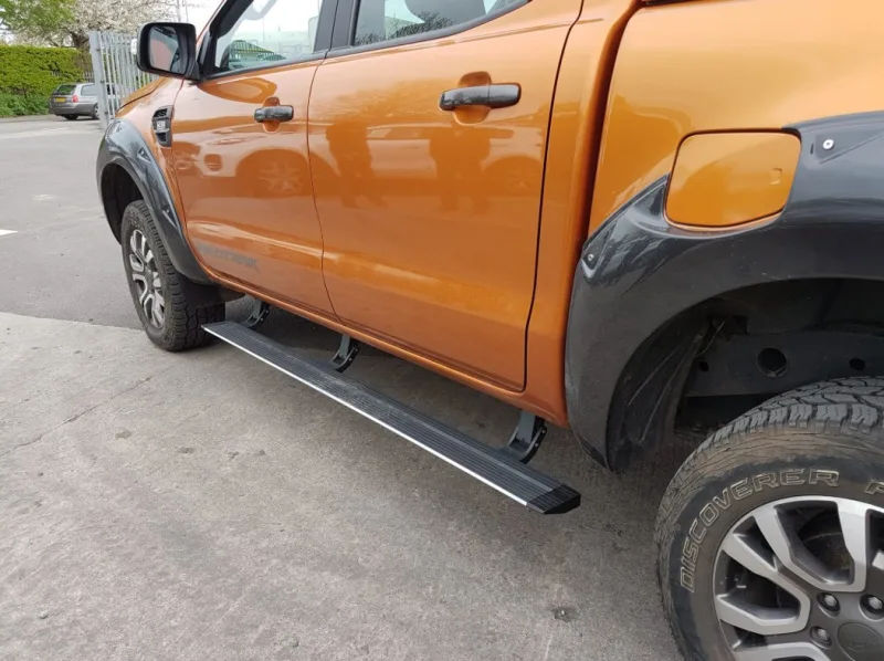 Estribos T-MAX E-BOARD eléctricos FORD RANGER 2012-2022 dob.cab.