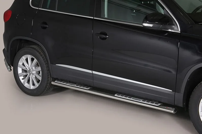Estribos tubo Inox ovalados con pisantes TIGUAN 2011-2016