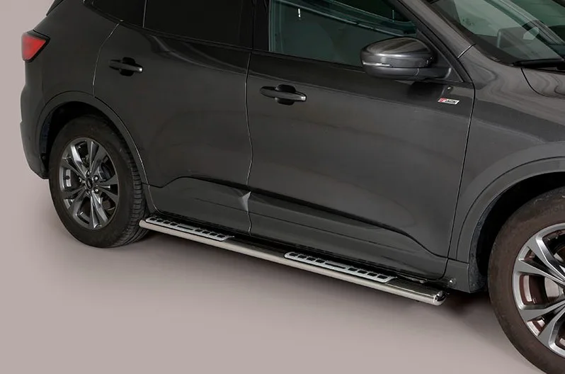 Estribos tubo Inox ovalados con pisantes KUGA 2020-