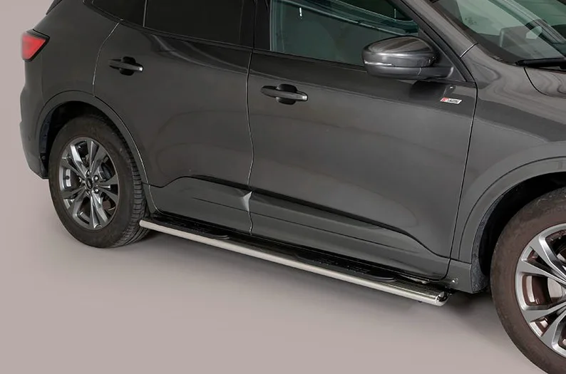 Estribos tubo Inox ovalados con pisantes KUGA 2020-