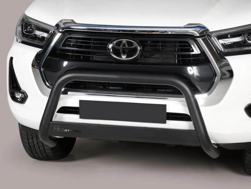 Defensa central Inox 63mm con CE HILUX REVO 2021-