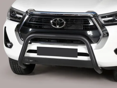 Defensa central Inox 63mm con CE HILUX REVO 2021-