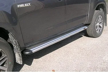 Estribos plataforma Aluminio STD HILUX REVO 2016- doble cabina