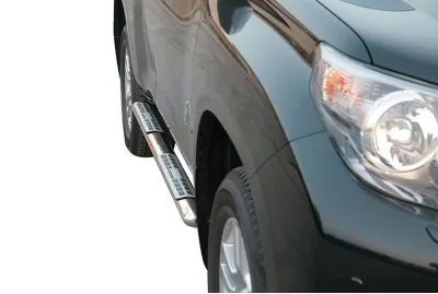 Estribos tubo Inox ovalados con pisantes LAND CRUISER J15 2009- 3P