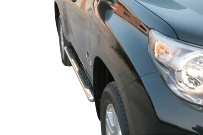 Estribos tubo Inox ovalados con pisantes LAND CRUISER J15 3P