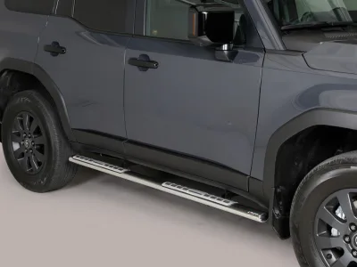 Estribos tubo Inox ovalados con pisantes LAND CRUISER J250 2024-