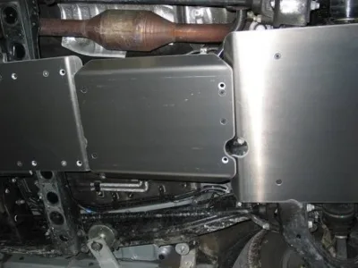 Protección caja cambios N4 8mm TOYOTA J100