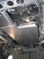 Protección depósito N4 6mm TOYOTA J100