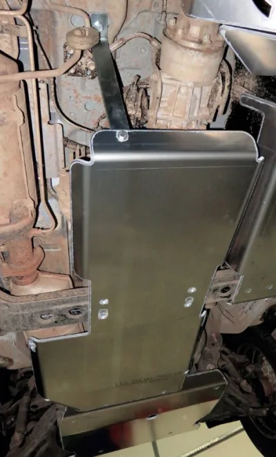 Protección caja cambios y transfer N4 8mm MITSUBISHI MONTERO V60/80