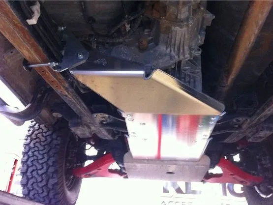 Protección caja cambios y transfer N4 8mm MITSUBISHI L200 TRITON 2006-