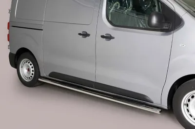 Estribos tubo Inox ovalados con pisantes SCUDO 2022-(MWB)