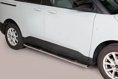 Estribos tubo Inox ovalados con pisantes TRANSIT COURIER 2024-