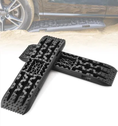 Planchas desatasco 4x4 Negras con base para gato
